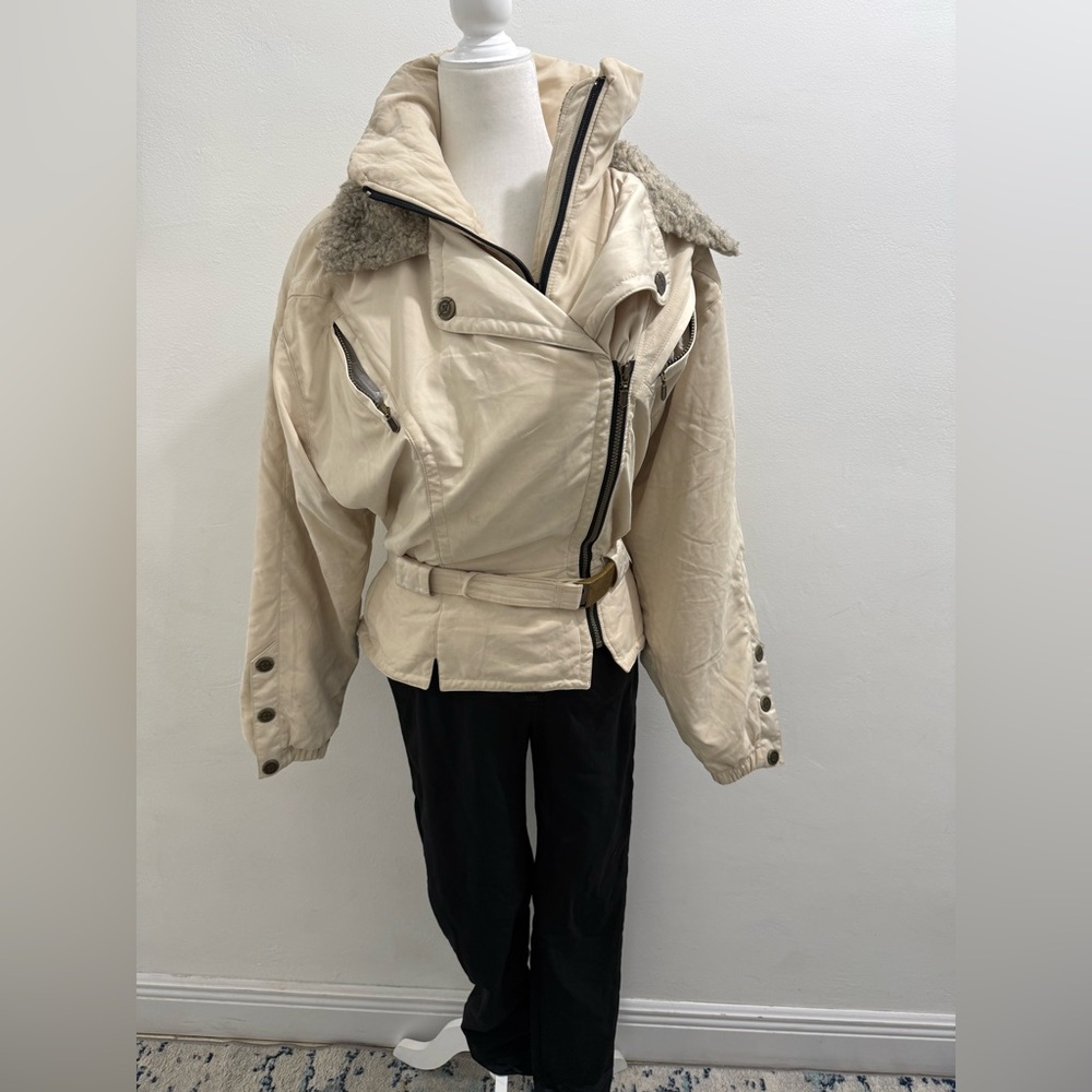 NILS Cream Utility Jacket with Contrast Trim